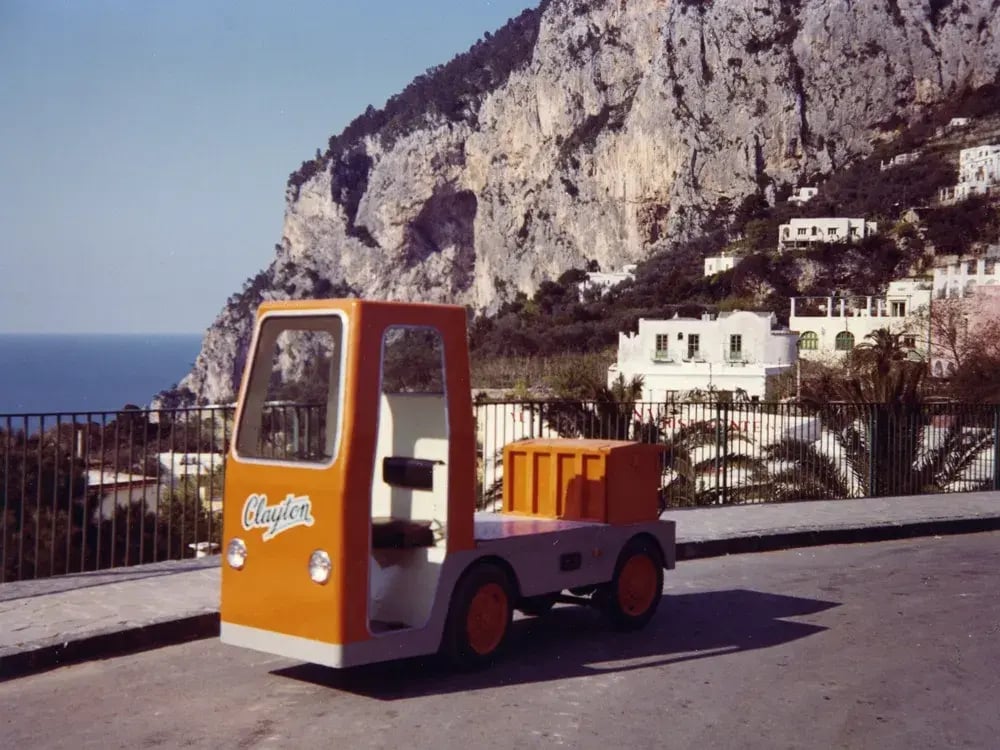 Clayton battery transport car