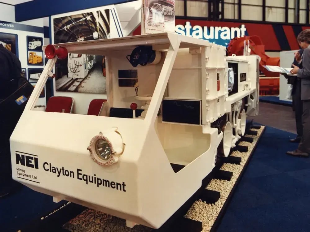 Clayton FLP battery locomotive